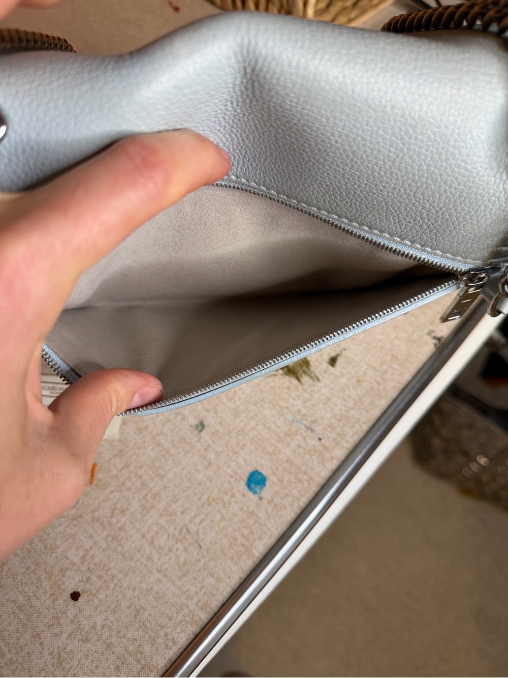 Louis Vuitton Lockme II BB - Picture 7 of 16